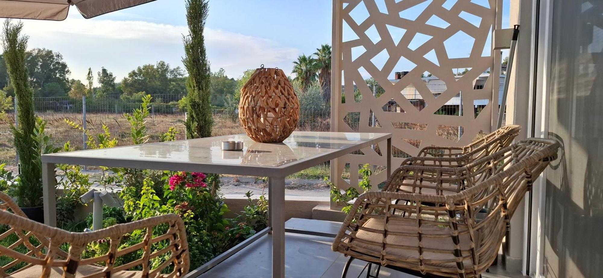Amadeus Golden Villa *